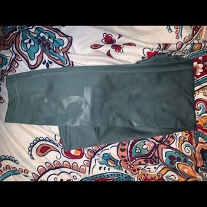 GREEN ADIDAS CLIMATE LEGGINGS
adidas on the leg